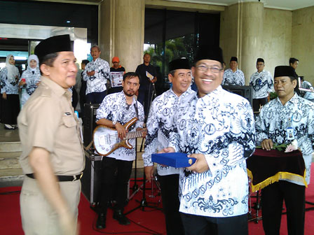 Pencarian PGRI Lampung Tengah - Persatuan Guru Republik Indonesia Cabang Lampung Tengah